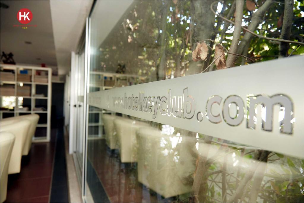 Hotel Residence Key Club มอนตัลโต ดิ กัสโตร ภายนอก รูปภาพ
