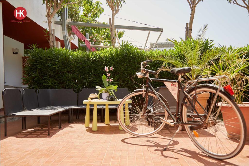 Hotel Residence Key Club มอนตัลโต ดิ กัสโตร ภายนอก รูปภาพ