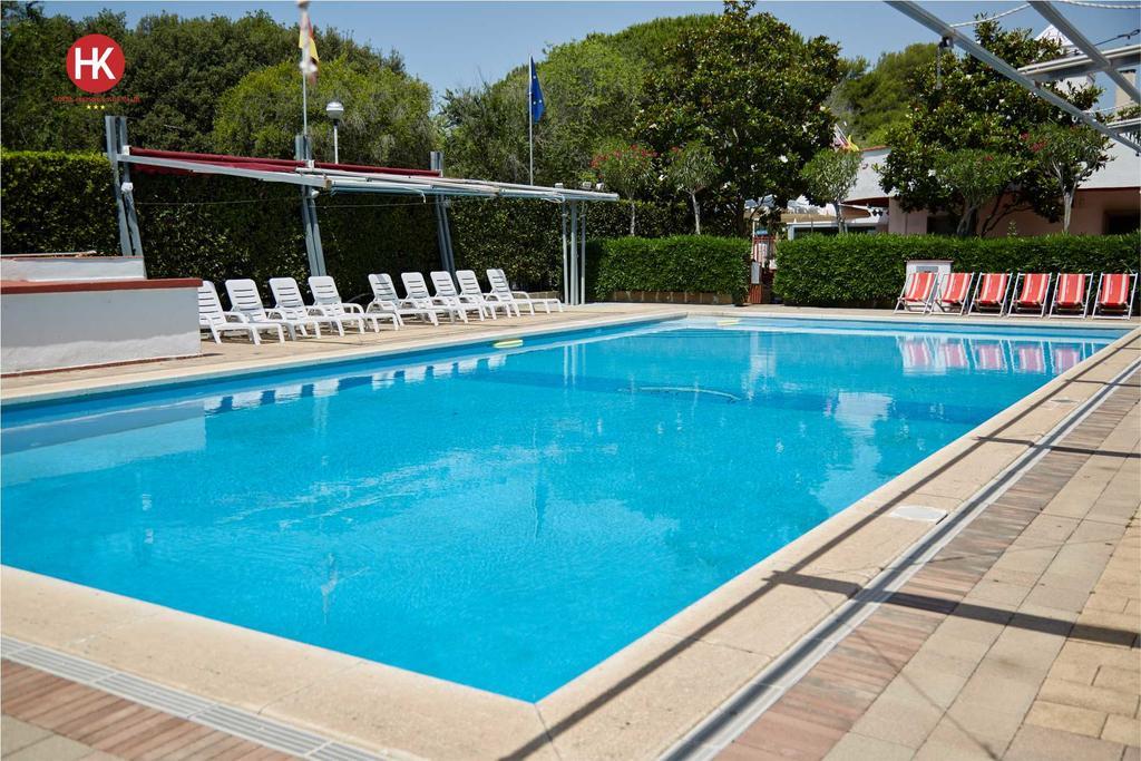 Hotel Residence Key Club มอนตัลโต ดิ กัสโตร ภายนอก รูปภาพ